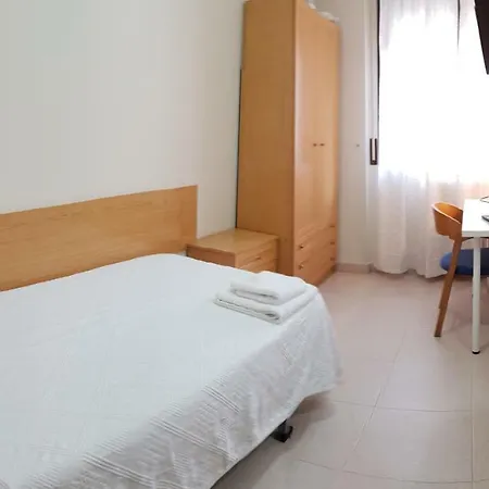 Residencial Oscense Pensión Huesca